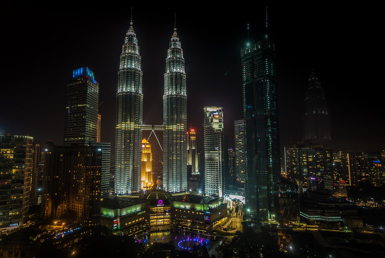 kualalumpur malaysia tours and travels